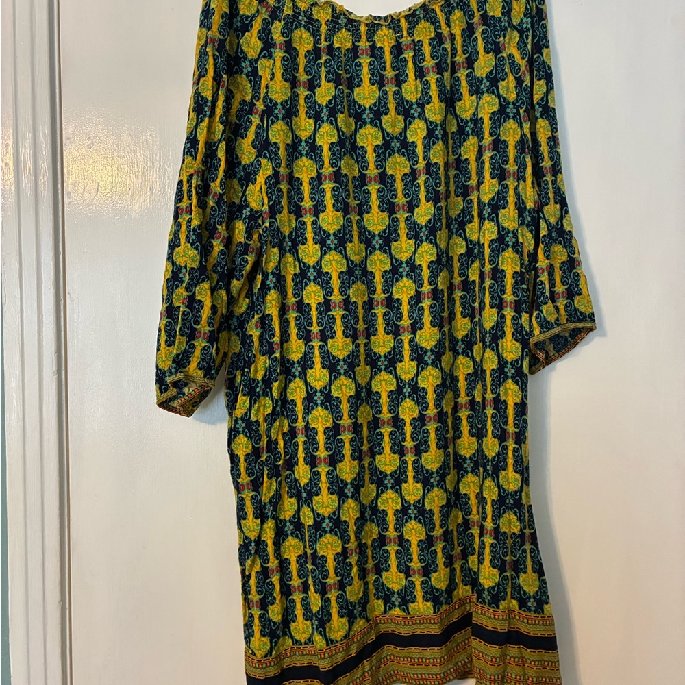 Colorful Patterned Tunic Dress - Picture 3 of 3